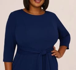 Adrianna Papell Plus Size Knit Crepe Bow Sheath Dress With Three Quarter Sleeves In Navy Sateen 9 Adrianna Papell Plus Size Knit Crepe Bow Sheath Dress With Three Quarter Sleeves In Navy Sateen -Adrianna Papell Shop AP1D103175 AK412 Plus Detail