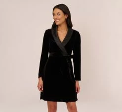 Adrianna Papell Long Sleeve Velvet Tuxedo Dress In Black