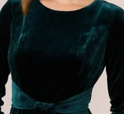 Adrianna Papell Velvet Tie Front Midi Dress With Three Quarter Sleeves In Hunter 10 Adrianna Papell Velvet Tie Front Midi Dress With Three Quarter Sleeves In Hunter -Adrianna Papell Shop AP1D104591 AE303 Regular Detail