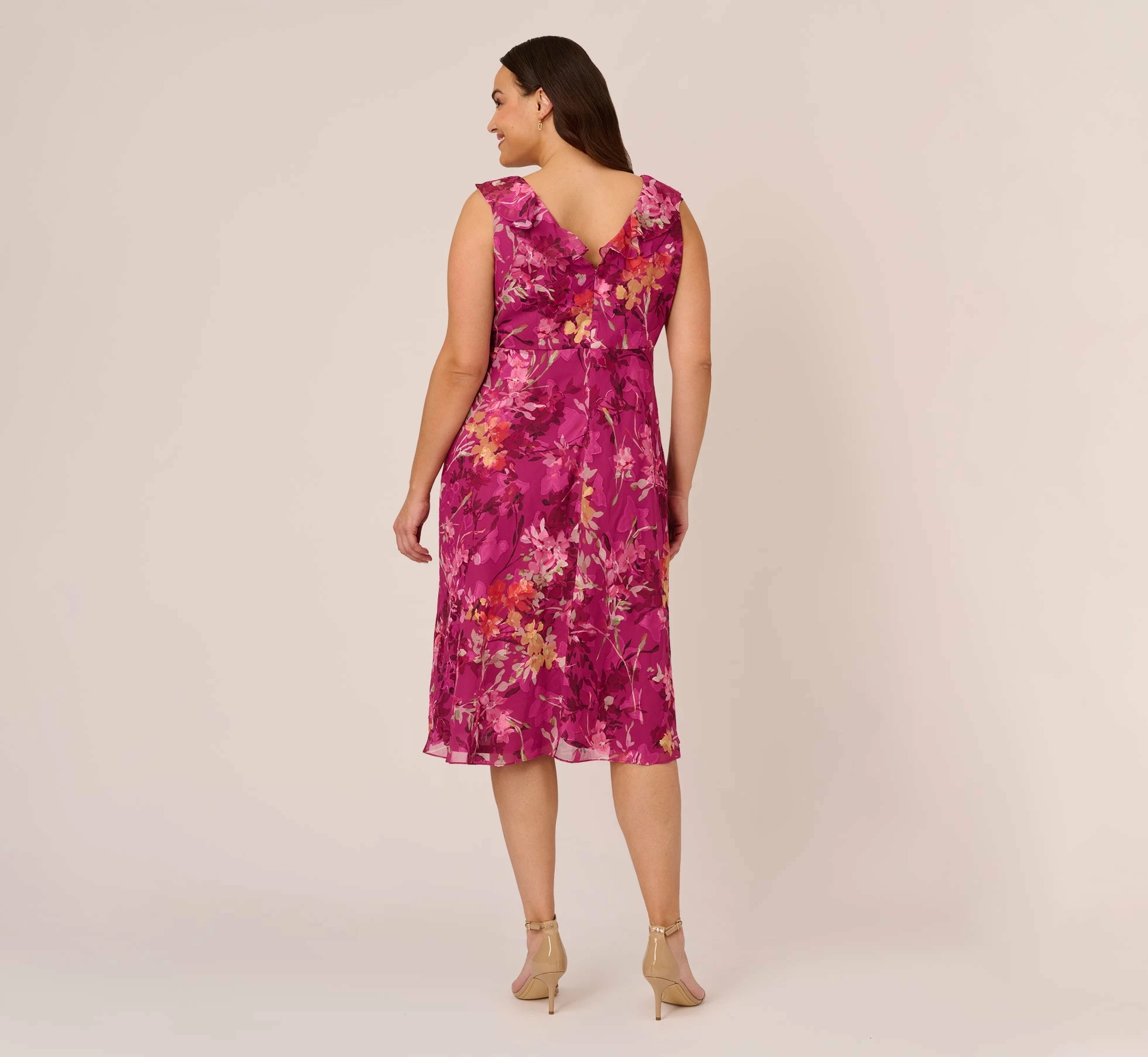 Adrianna Papell Plus Size Metallic Floral Chiffon Midi Dress With Ruffled Neckline In Raspberry Multi 4 Adrianna Papell Plus Size Metallic Floral Chiffon Midi Dress With Ruffled Neckline In Raspberry Multi - Image 4