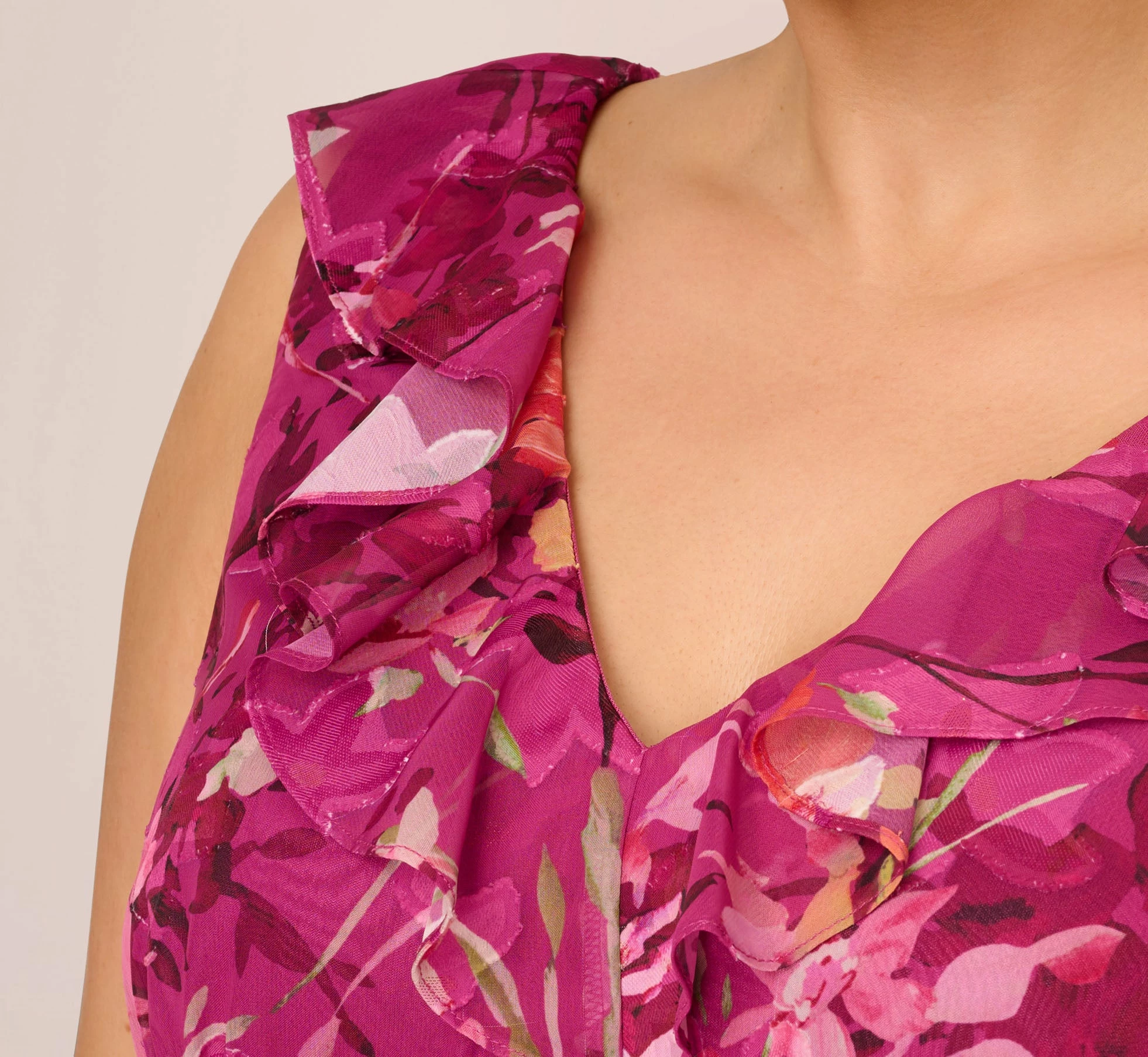 Adrianna Papell Plus Size Metallic Floral Chiffon Midi Dress With Ruffled Neckline In Raspberry Multi 5 Adrianna Papell Plus Size Metallic Floral Chiffon Midi Dress With Ruffled Neckline In Raspberry Multi - Image 5