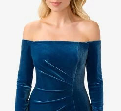 Adrianna Papell Velvet Off-The-Shoulder Long Gown With Hand-Beaded Cuff In Ocean Wave 9 Adrianna Papell Velvet Off-The-Shoulder Long Gown With Hand-Beaded Cuff In Ocean Wave -Adrianna Papell Shop AP1E210008 AU473 Regular Detail